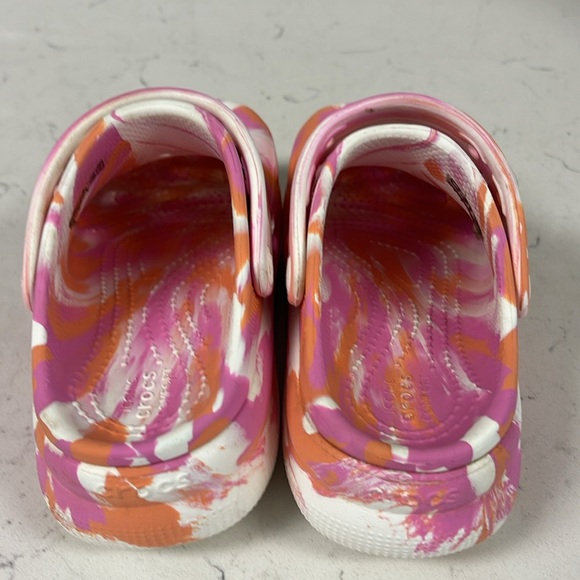 CROCS Pink and Orange Sandals with Perforated Design - Picture 15 of 16
